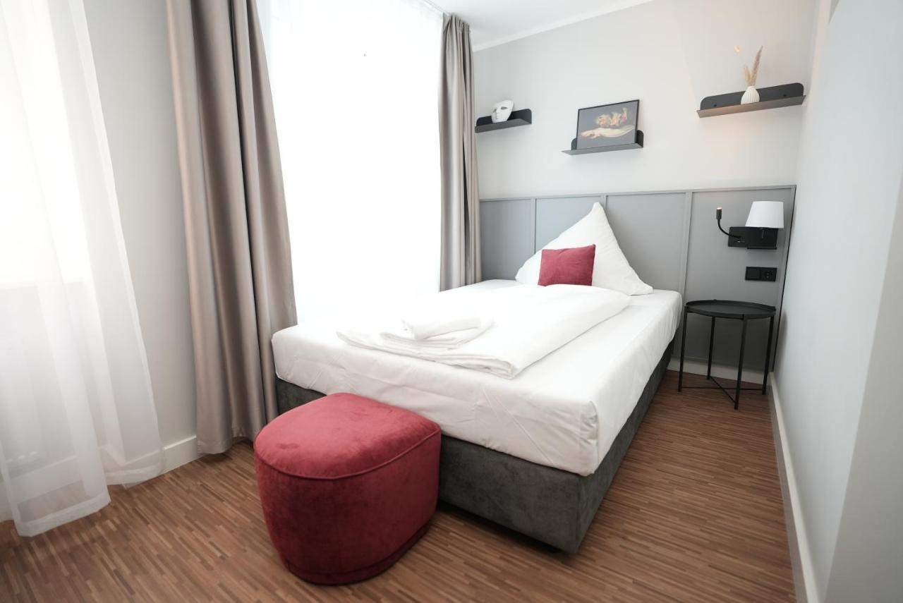 Boutique Kaiser - Hotel & Apartments Frankfurt am Main Kültér fotó